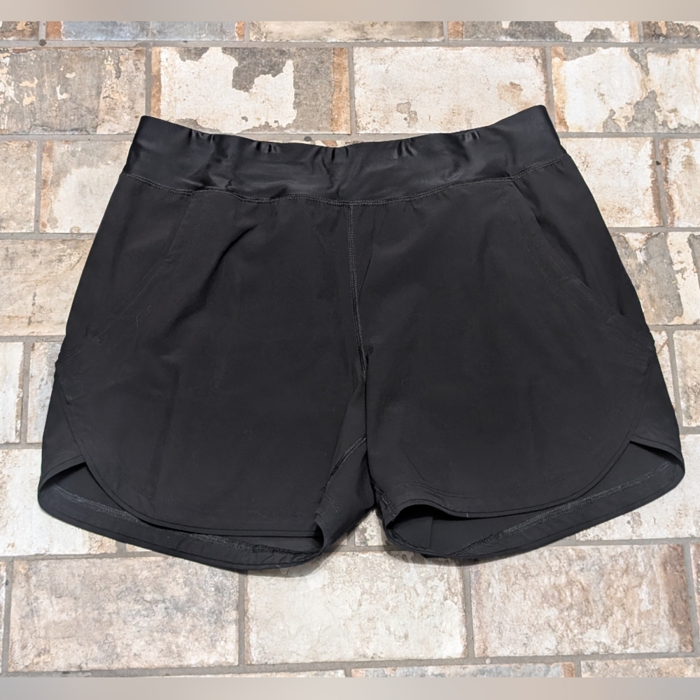 Lands' End Women's 12 Black Polyester Athletic Quick Dry Shorts